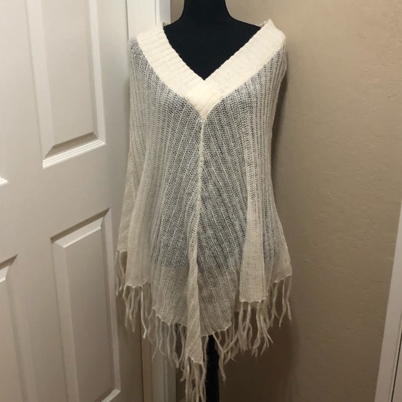 Lightweight knit poncho from One Step Up - Picture 2 of 3